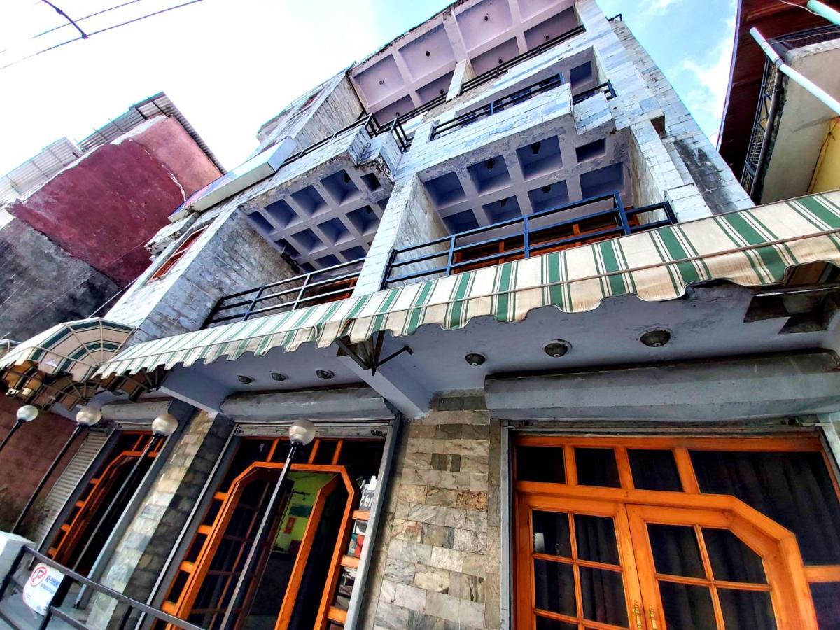 Goroomgo Radha Continental Nainital Exterior photo